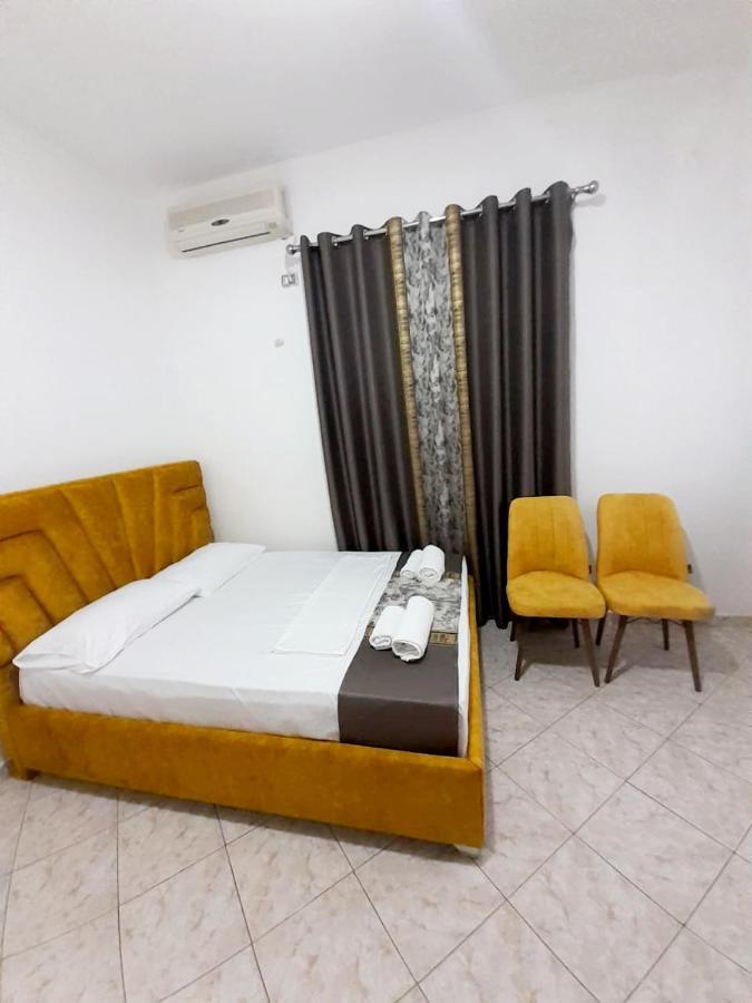 Hotel Vila Vilson Саранда Екстер'єр фото